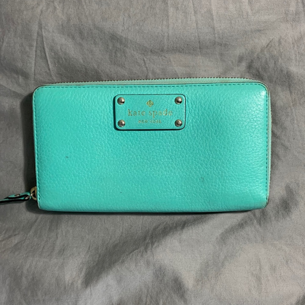 Kate Spade mint color wallet